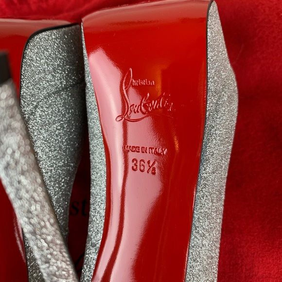 Christian Louboutin Fetish Peep - Picture 5 of 7